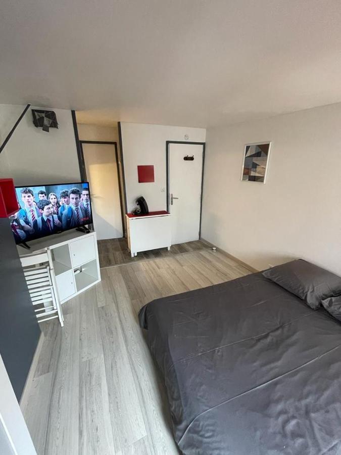 Le Confort - Calme, Ideale Couple, Business, Long Sejour Niort Kültér fotó